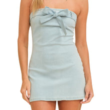 Load image into Gallery viewer, Cloud Ten Strapless Bow Mini Dress
