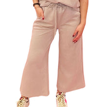 Load image into Gallery viewer, Textured Loose Fit Top &amp; Cropped Wide Pant Set
